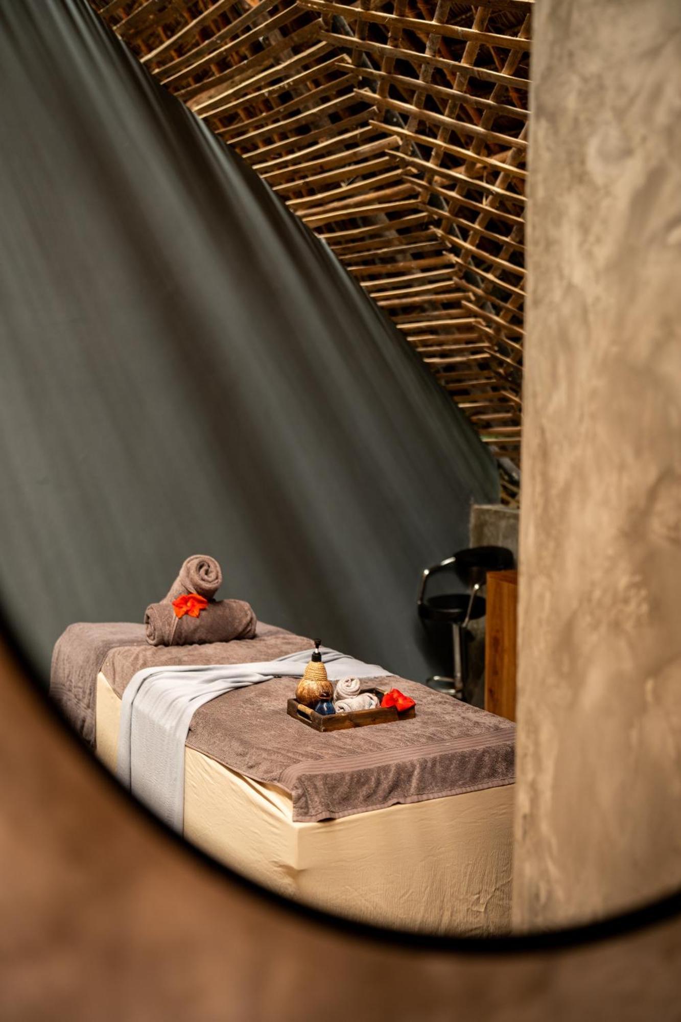 Hotel Bamboo Zanzibar Jambiani  Esterno foto